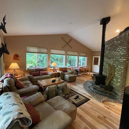 Cozy Riverfront Retreat Leavenworth Exterior foto
